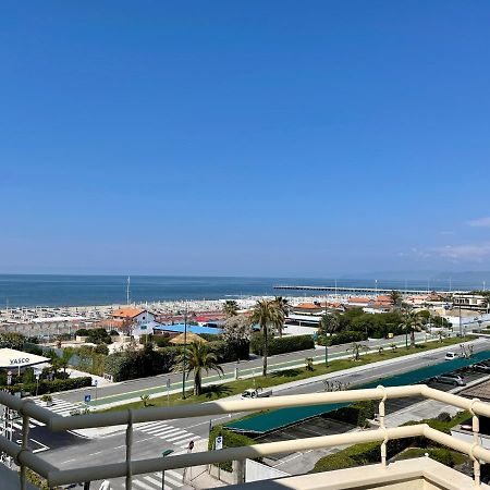 Hotel Atlantico Forte dei Marmi Exterior photo